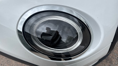 MINI Hatchback 1.5 Cooper Exclusive Premium 3dr Auto Petrol Hatchback